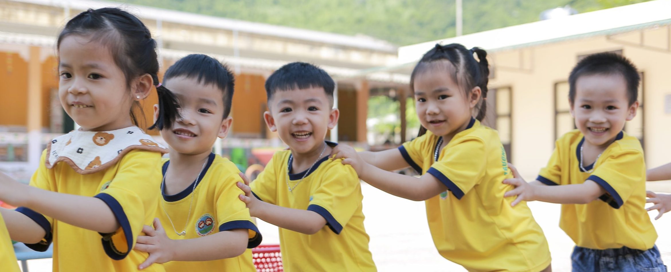 Xây dựng và cải tạo công trình vệ sinh cho trẻ em tại Cao Bằng