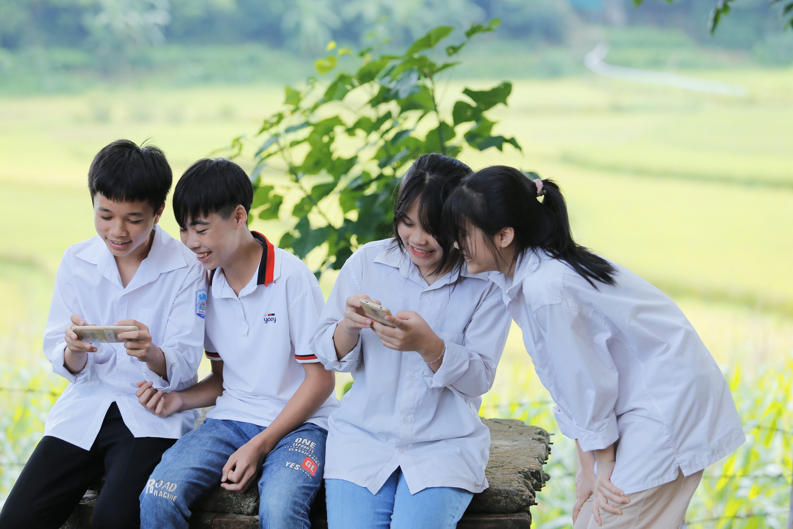 Bảo vệ Trẻ em và Sự Tham gia của Trẻ em